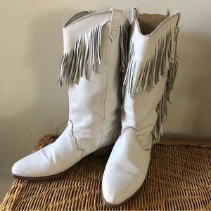 Vintage Dingo boots with fringe